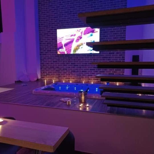 Magnifique Loft Avec Jacuzzi Et Sauna Privatif Ferriere-la-Grande Exterior photo