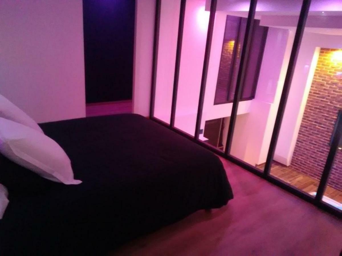 Magnifique Loft Avec Jacuzzi Et Sauna Privatif Ferriere-la-Grande Exterior photo